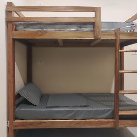 Tavasmi Hostel Puri Ngoại thất bức ảnh